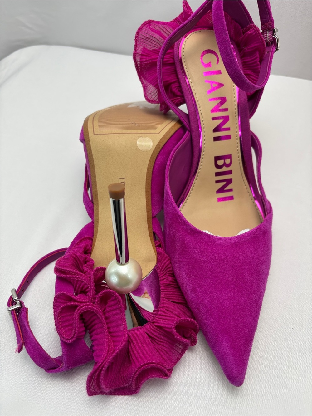 Gianni Bini Womens 8.5 Fuchsia Pointed Toe Pearl-Heel Statement Pumps#717